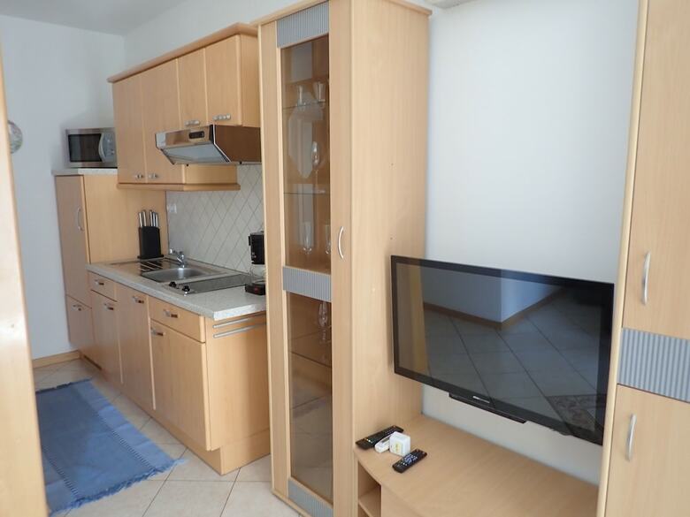 Apartamentos Asja-on Quiet Location And With Beautiful Garden