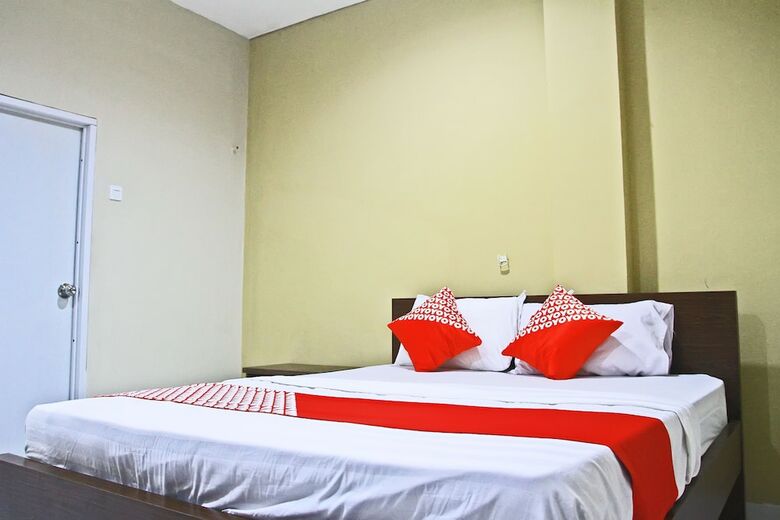 Hostal Oyo 1020 Pelita Guest House