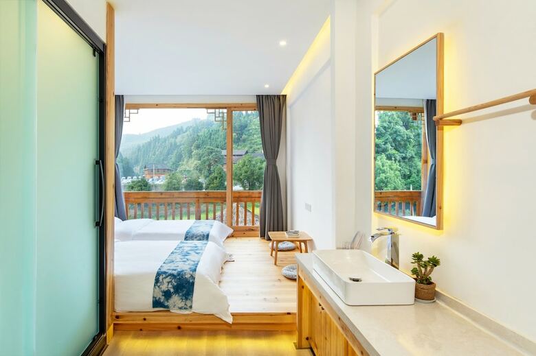 Hotel W Lodge