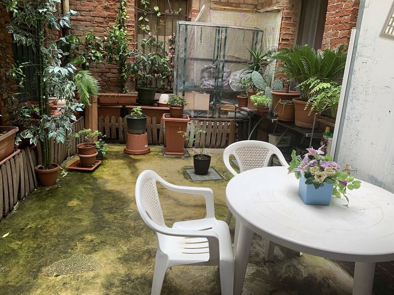 Bed & Breakfast Pavarotti House