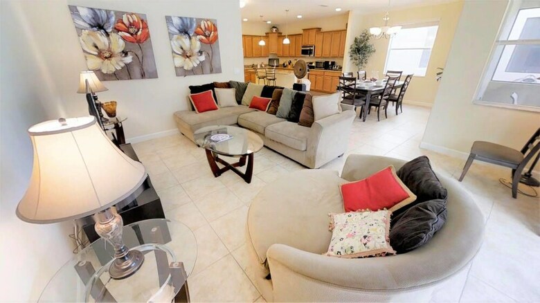Paradise Palms Resort