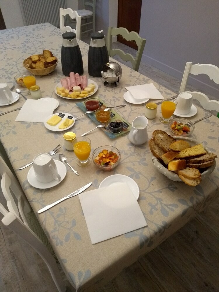Bed & Breakfast La Maison De Pescate