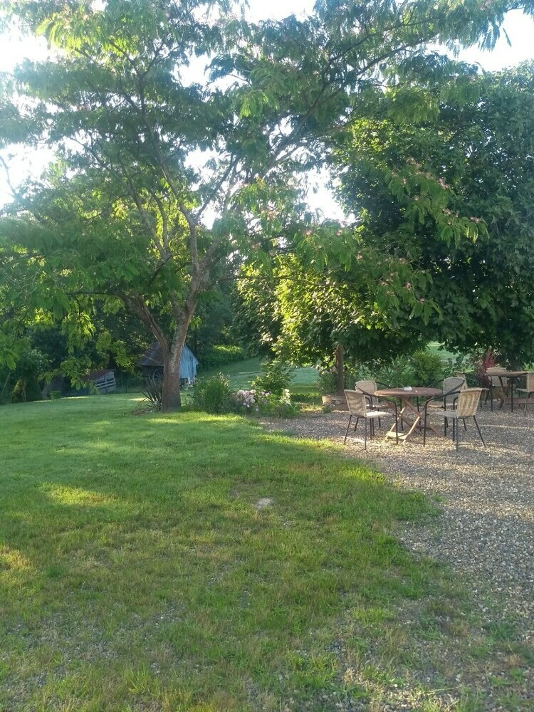 Bed & Breakfast La Maison De Pescate