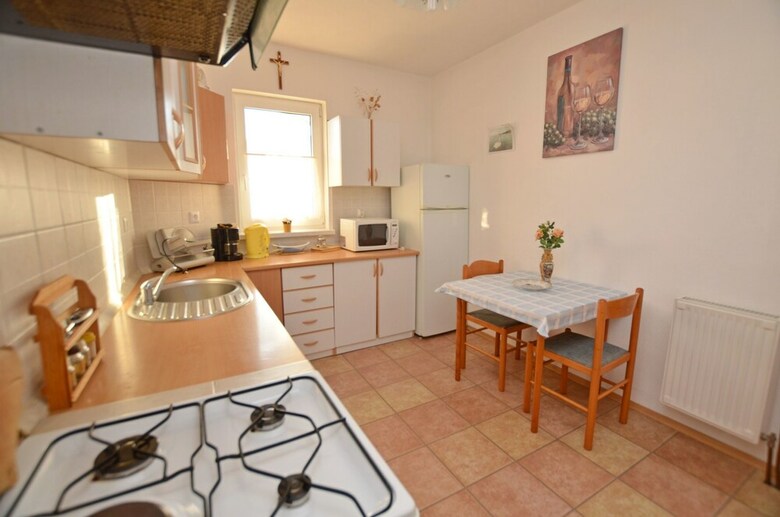 Apartment Jaka