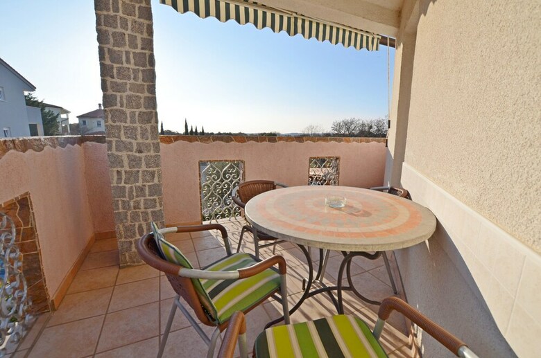 Apartment Jaka
