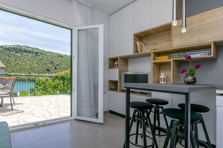 House Sun?ani Dvori