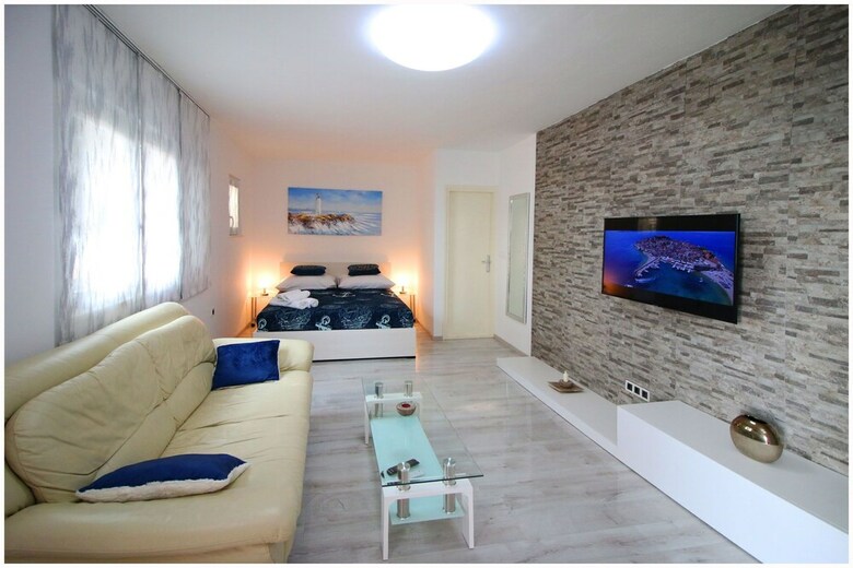 Apartment Eva