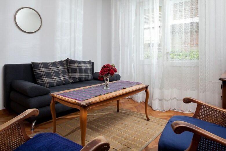 Apartments Lidija