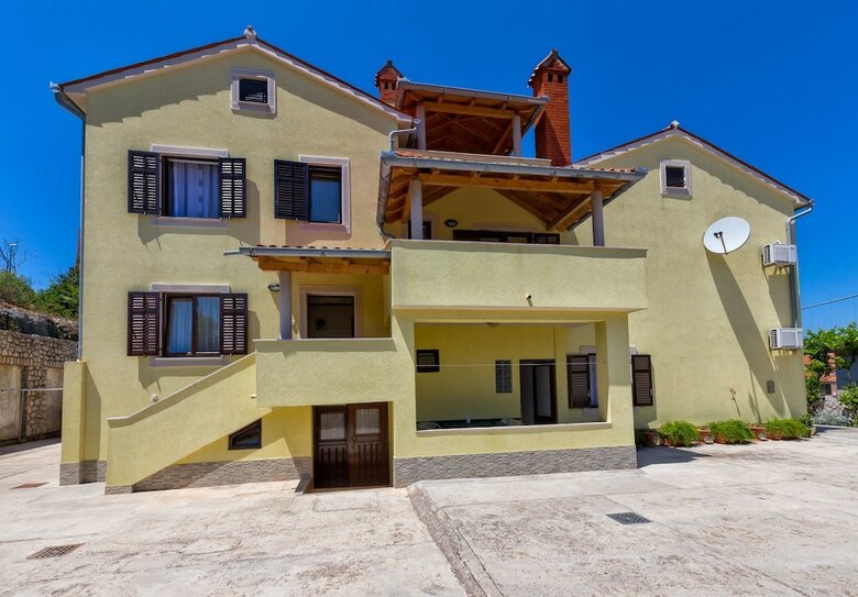 Apartments Arsen
