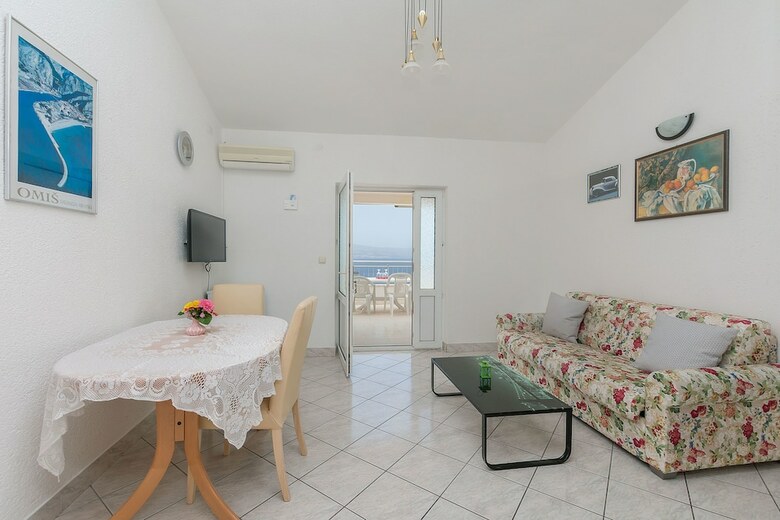 Apartments Luca