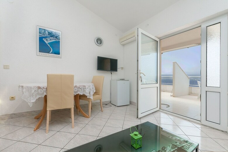 Apartments Luca