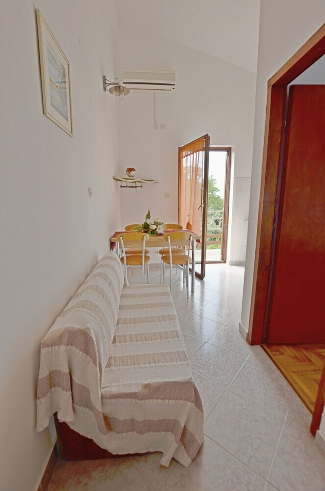 Apartments Josip