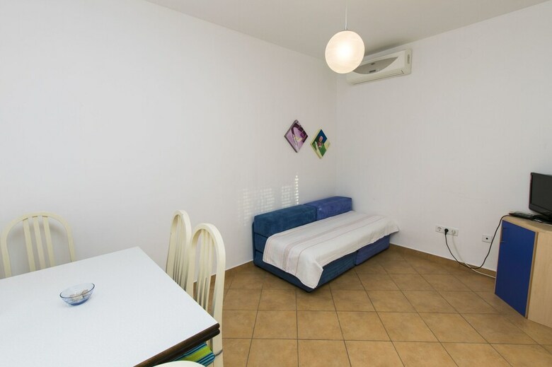 Apartment More