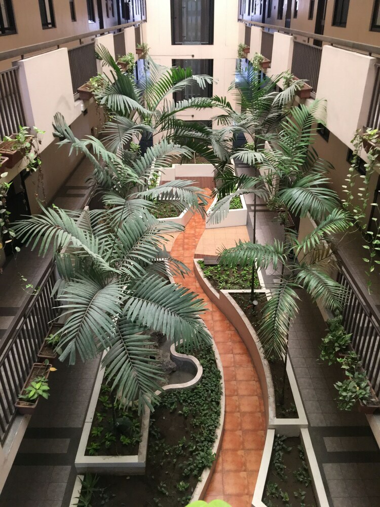 Jk Suites Manila Condos