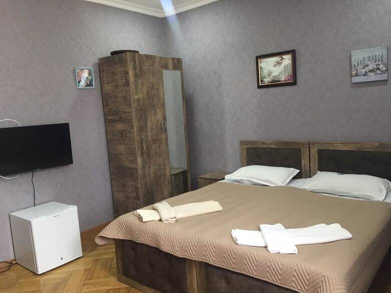 Hotel City