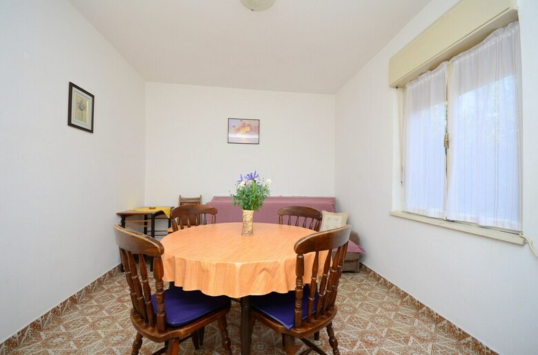 Apartments Mirela