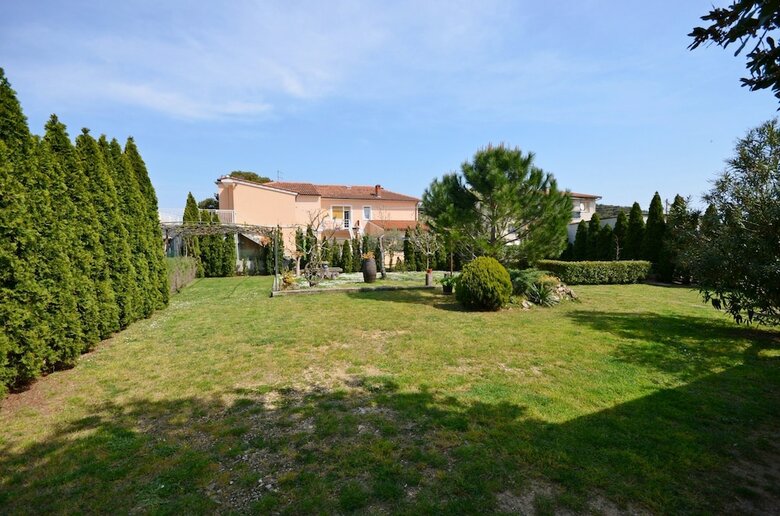 Apartments Mirela