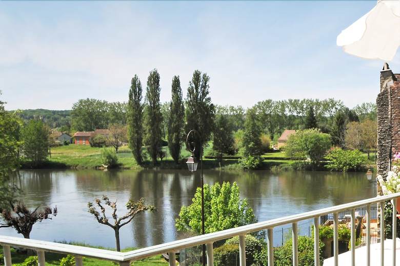Hotel Cot� Rivage