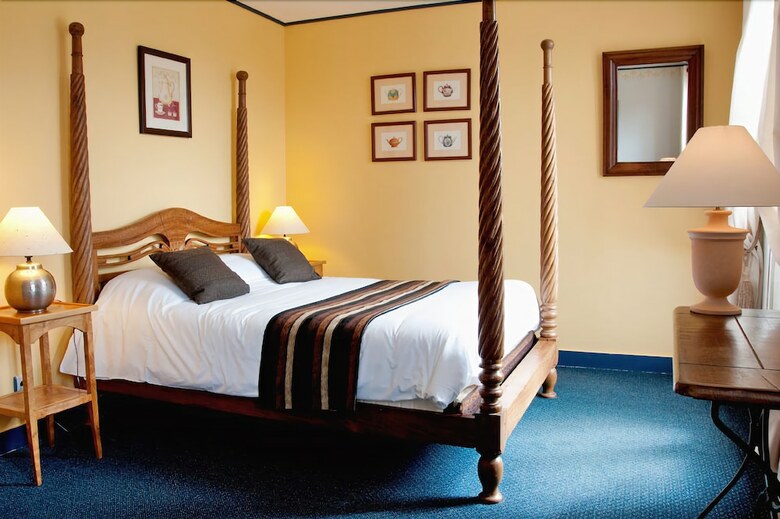 Hotel Cot� Rivage