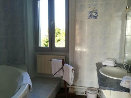 Hostal Ch�teau De Saint-antoine