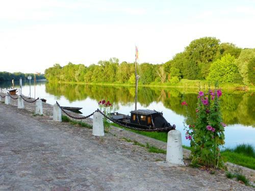 Bed & Breakfast Escale De Loire