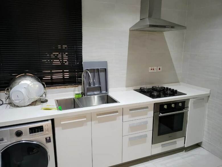 Apartamentos City Enclave Luxury Condo