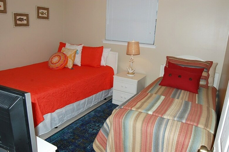 Seaside Beach  Racquet 2105 - Two Bedroom Condo