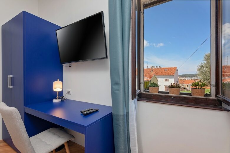 Apartment Arena