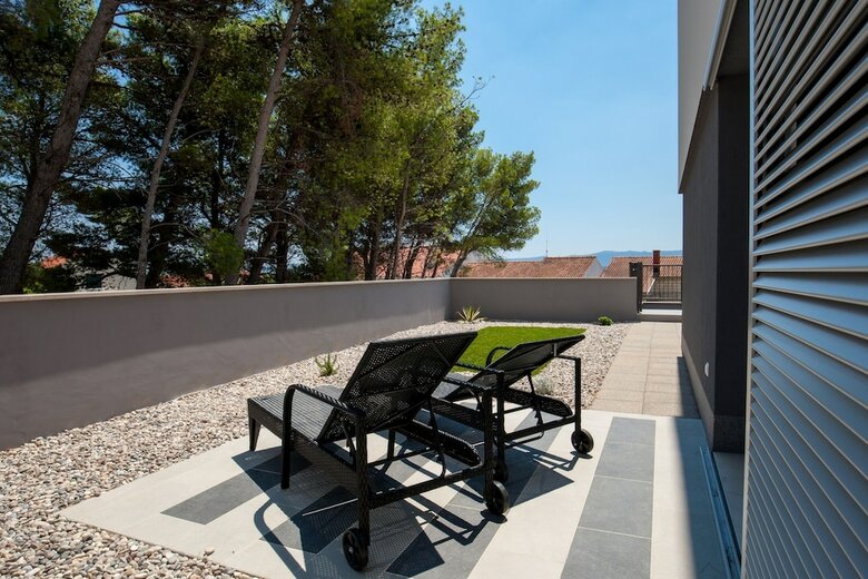 Apartments Dva Galeba