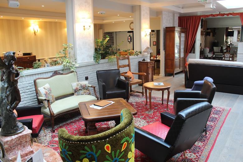 Hypnos Hotel