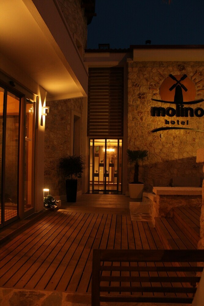 Molino Hotel