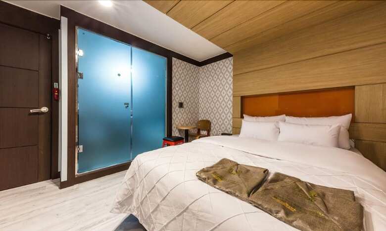 Shincheon Ramon Hotel