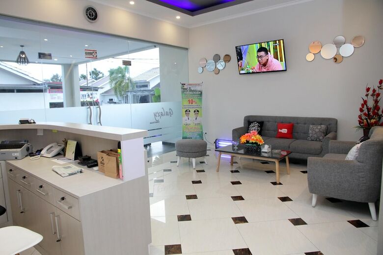 Hotel Oyo 1100 Galaxy Guesthouse