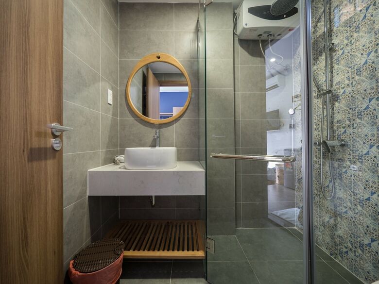 Hostal Wings House - Hostel