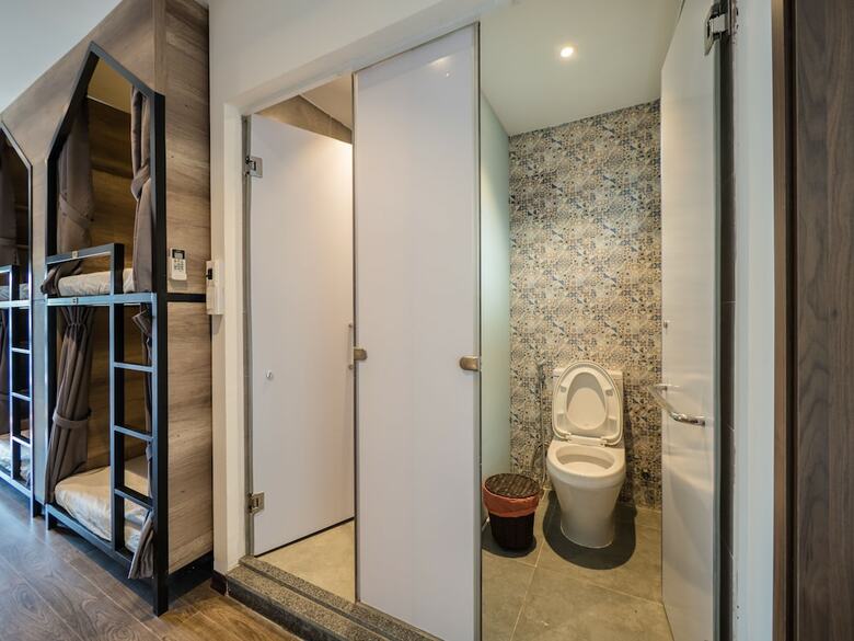 Hostal Wings House - Hostel