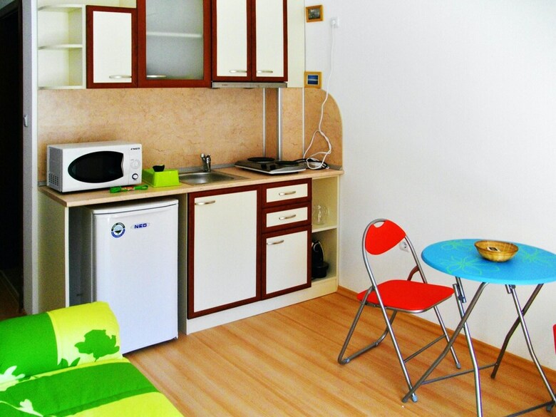 Apartamentos Studio In Tankovo, With Pool Access - 3 Km From The Beach