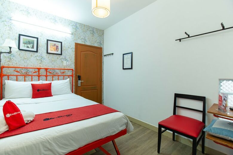 Hotel Reddoorz @ Trung Son Residence 2