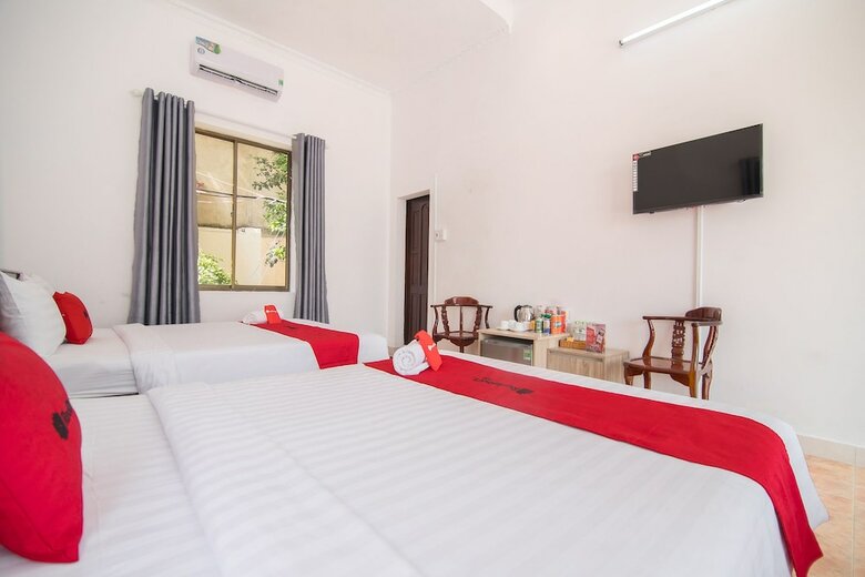 Hotel Reddoorz Plus Near Bai Truoc