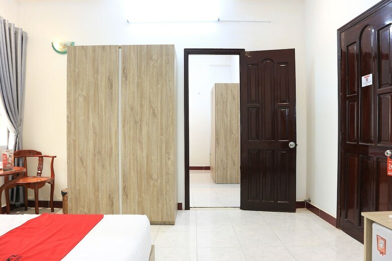 Hotel Reddoorz Plus Near Bai Truoc