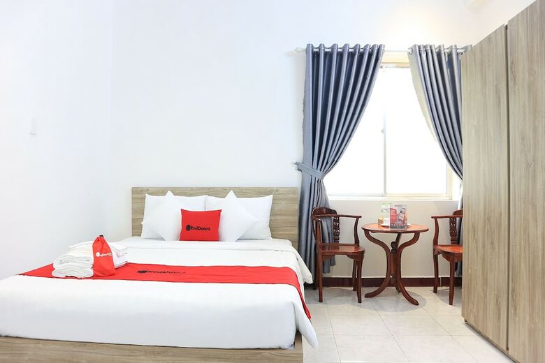 Hotel Reddoorz Plus Near Bai Truoc
