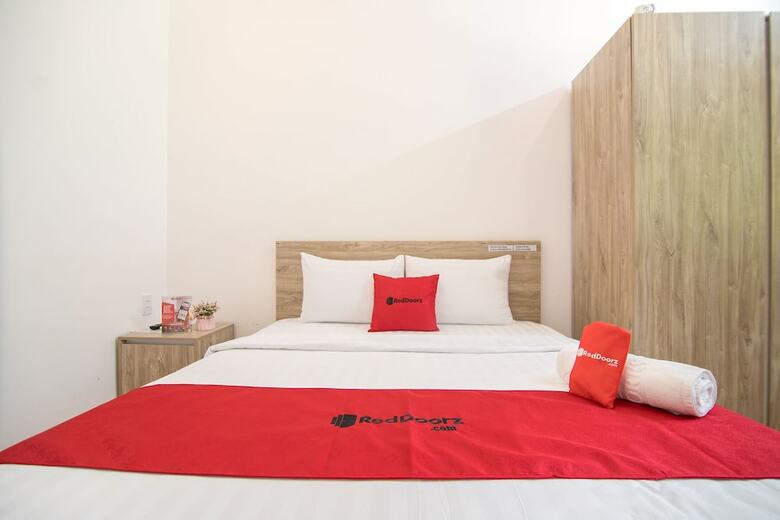 Hotel Reddoorz Plus Near Bai Truoc