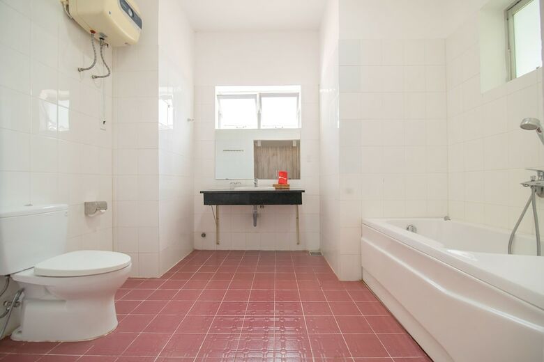Hotel Reddoorz Plus Near Bai Truoc