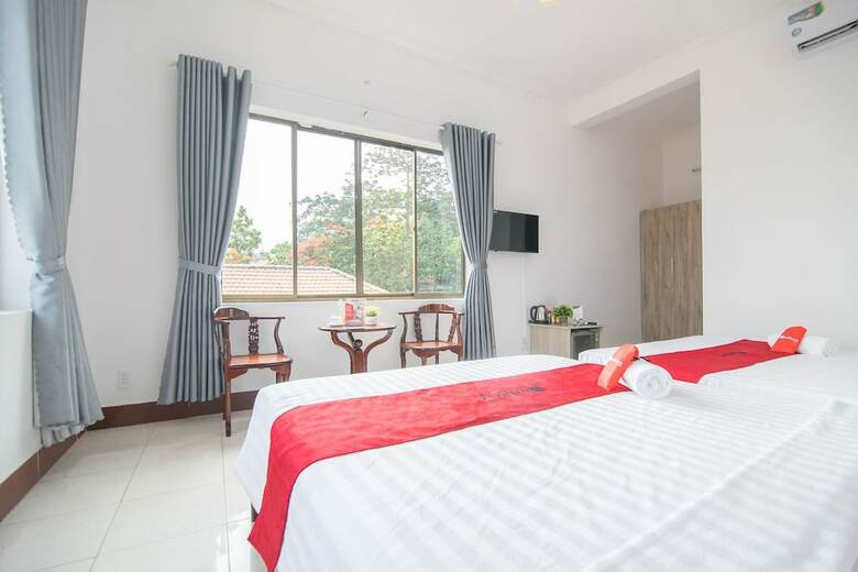 Hotel Reddoorz Plus Near Bai Truoc