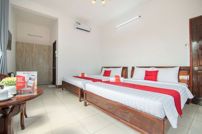 Hotel Reddoorz Plus Near Bai Truoc