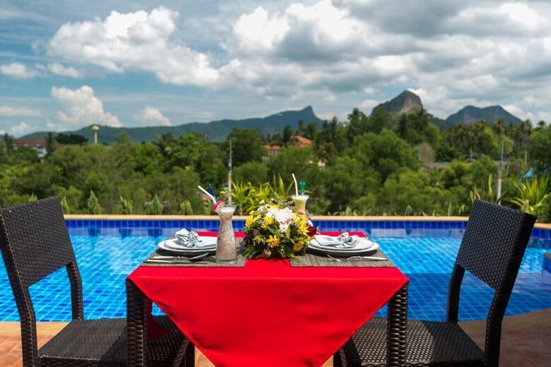 Hotel Capital O776 Phu Dahla Residences