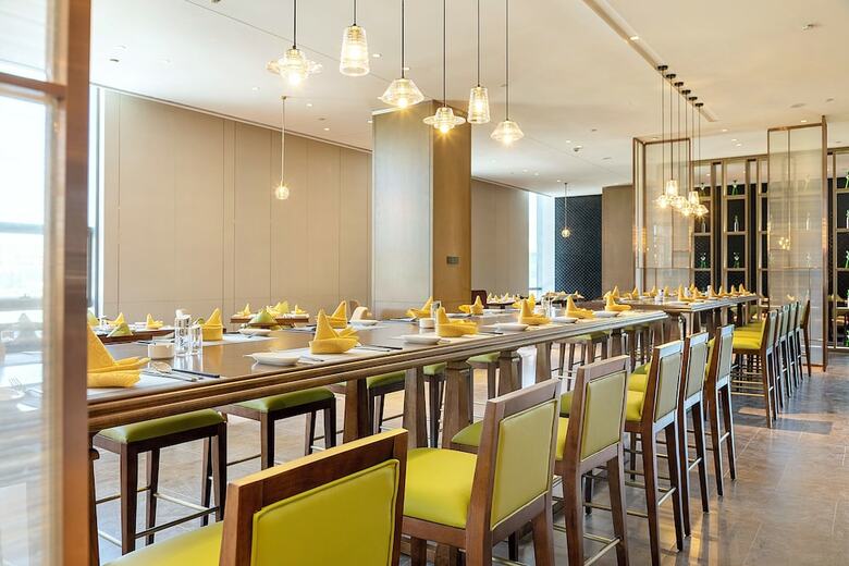 Xinyu Crown Hotel