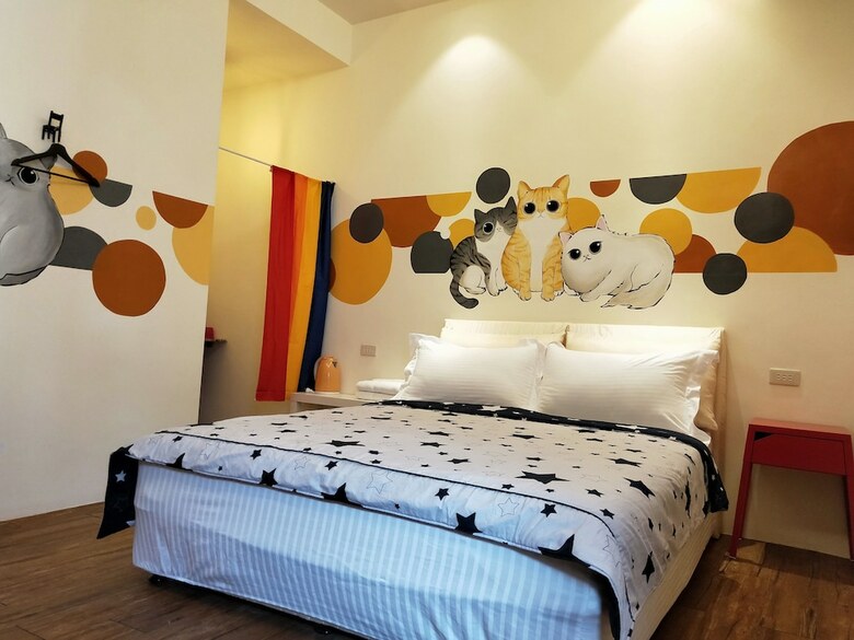 Hotel Rainbow Promise
