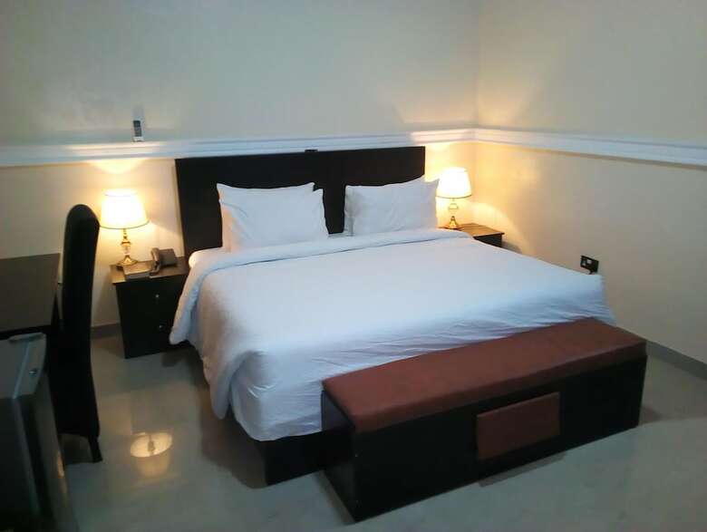 Bed & Breakfast Edmudian Court Luxury Apartments