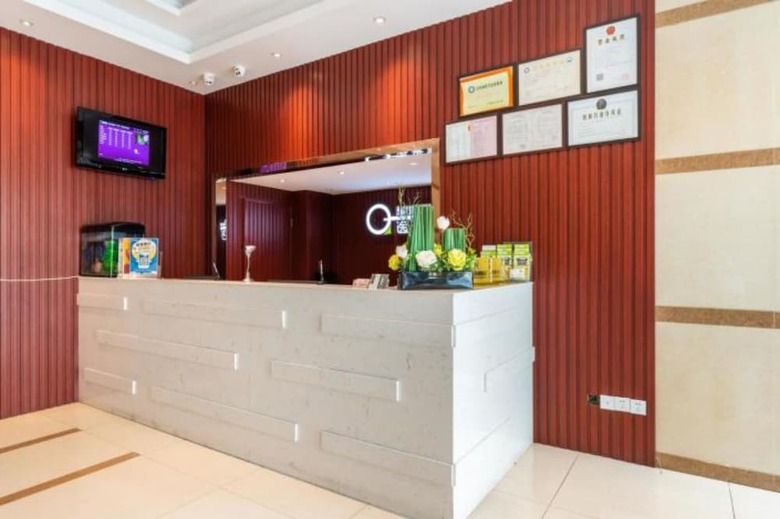 Hotel Yimi Shiergong Metro Station Branch