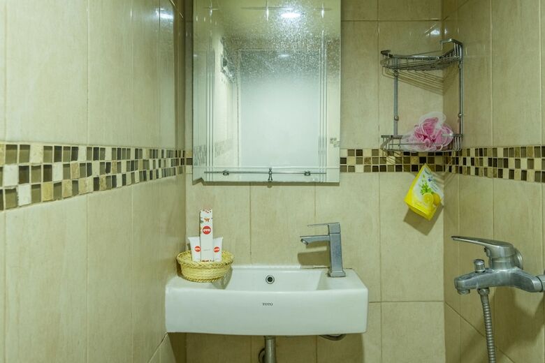 Hostal Oyo 1085 Jarrdin Apartment Cihampelas